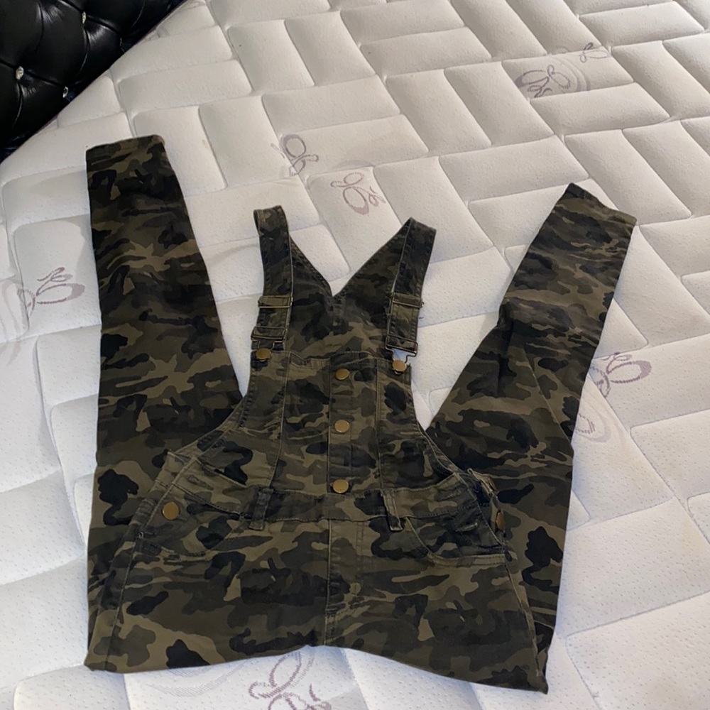 Camouflage Suspender Overalls